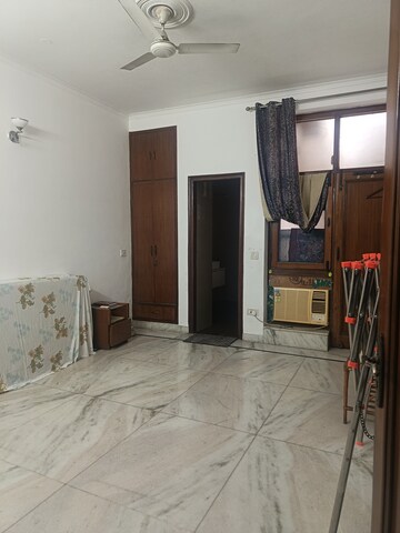 Bedroom in 2 BHK Independent House at Sector 31 – for Rent
