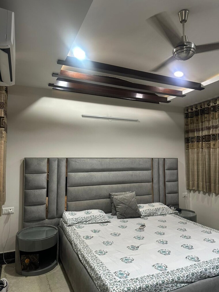 Living Room, saya-zenith 3 Bedroom 1220 Sq.Ft. Apartment In Ahinsa Khand 2 Ghaziabad 9137304