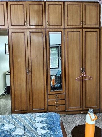 Furnished Amenities in  Pg at Santacruz East – for Rent