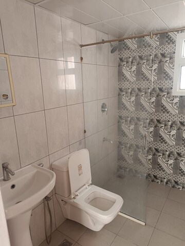 Bathroom in 1 BHK Apartment at Prestige Finsbury Park Hyde, Bagaluru – for Rent