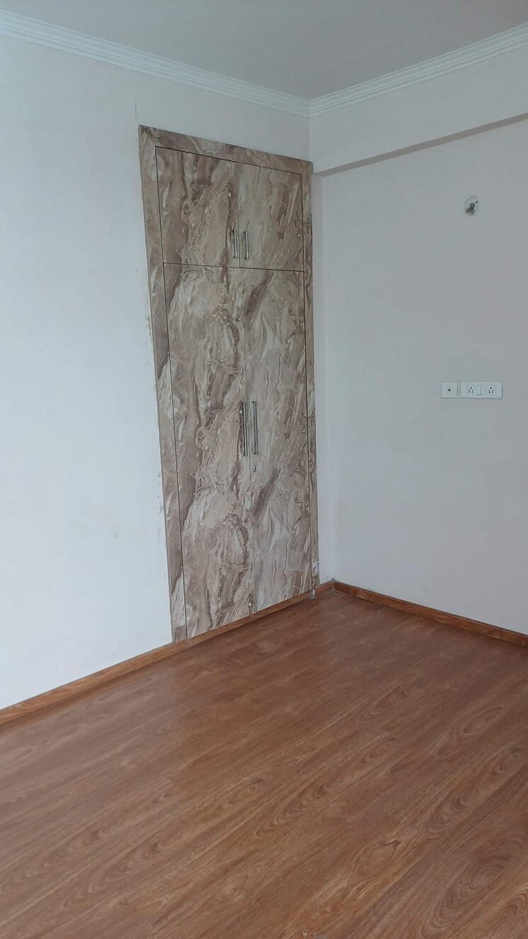 Room, amrapali-golf-homes 3 Bedroom 1115 Sq.Ft. Apartment In Sector 4 Greater Noida Greater Noida 9137437