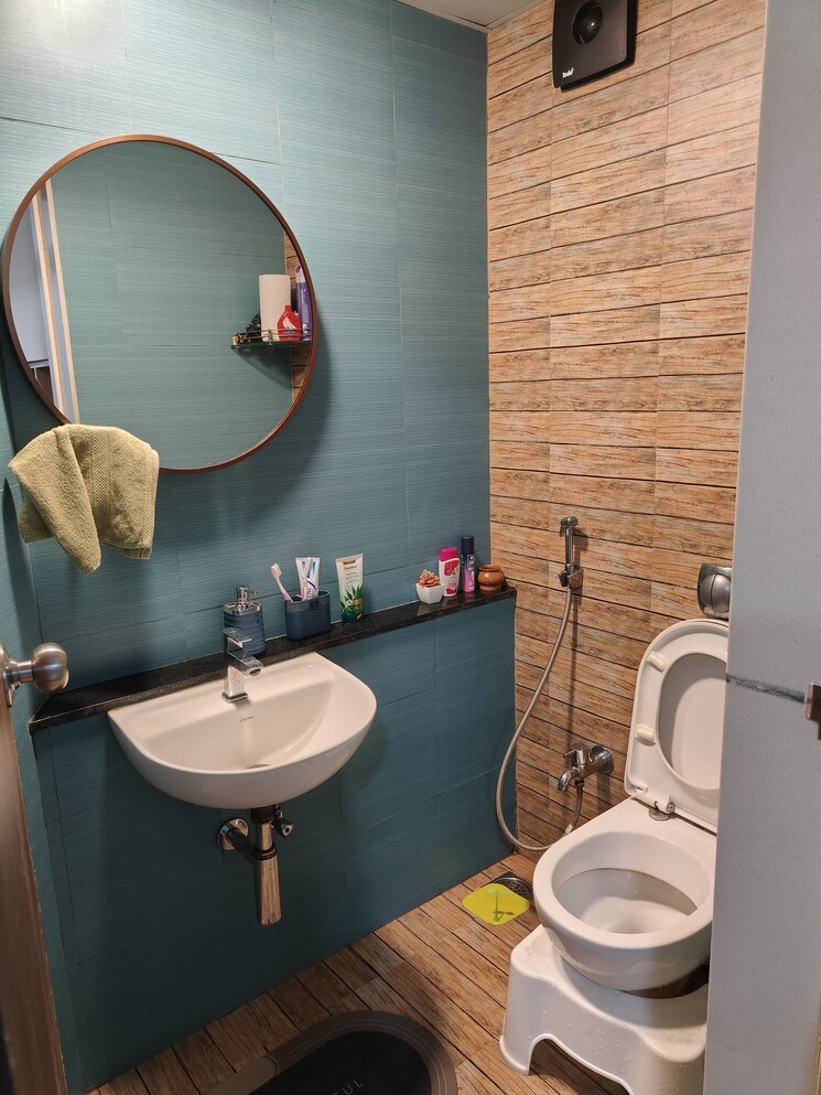 Bathroom, lodha-crown-quality-homes 2 Bedroom 650 Sq.Ft. Apartment In Majiwada Thane 9137449