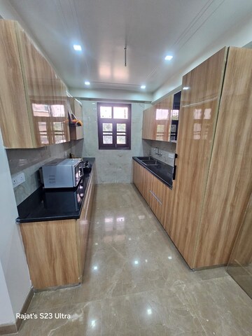 Kitchen in 4 BHK Builder Floor at Sector 52 – for Rent