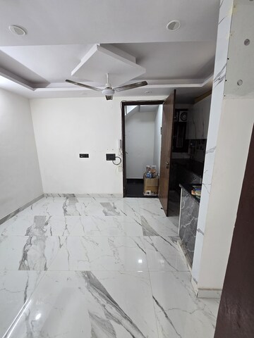 Kitchen in 1 BHK Builder Floor at Chattarpur – for Rent