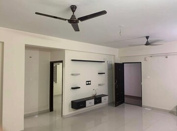 Room in 3 BHK Apartment at Luxor Apartment, Madhapur – for Rent