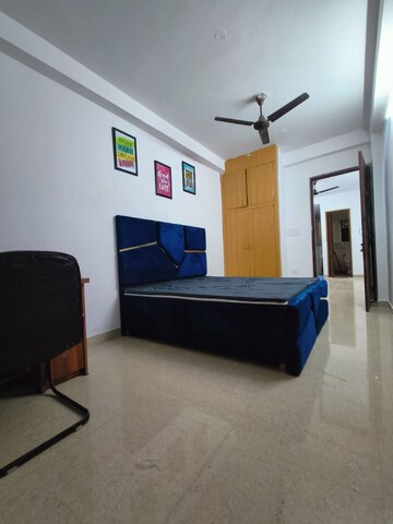 Bedroom in 1 BHK Builder Floor at Saket – for Rent