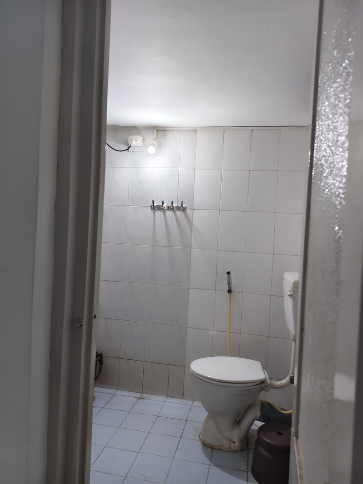 Bathroom, halasuru 2 Bedroom 1100 Sq.Ft. Apartment In Halasuru Bangalore 9137571