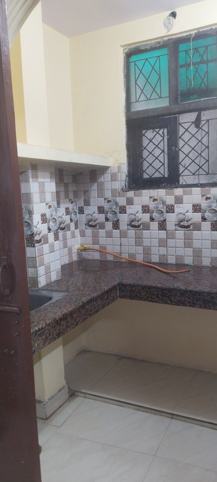 Kitchen, mayur vihar phase 1 1.5 Bedroom 450 Sq.Ft. Builder Floor In Mayur Vihar Phase 1 Delhi 9137583