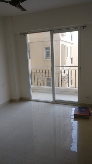 Room in 2 BHK Apartment at Sector 36 – for Sale