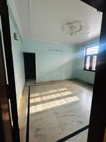 Bathroom in 3 BHK Builder Floor at Huda CGHS, Sector 56 – for Rent