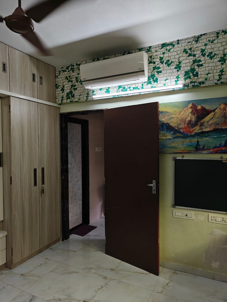 Bedroom, spaghetti-complex 1 Bedroom 522 Sq.Ft. Apartment In Kharghar Navi Mumbai 9137669