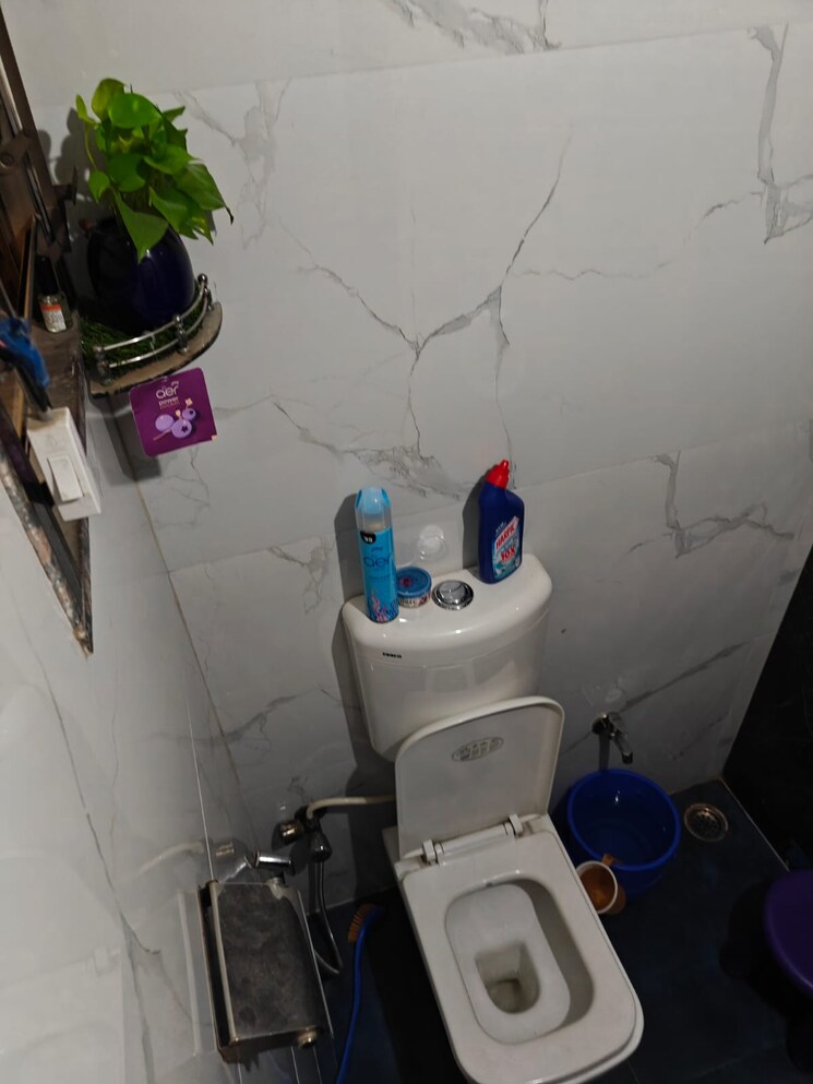 Attached Bathroom, spaghetti-complex 1 Bedroom 522 Sq.Ft. Apartment In Kharghar Navi Mumbai 9137669