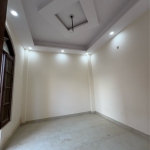 Room in 3 BHK Villa at Adil Nagar – for Sale