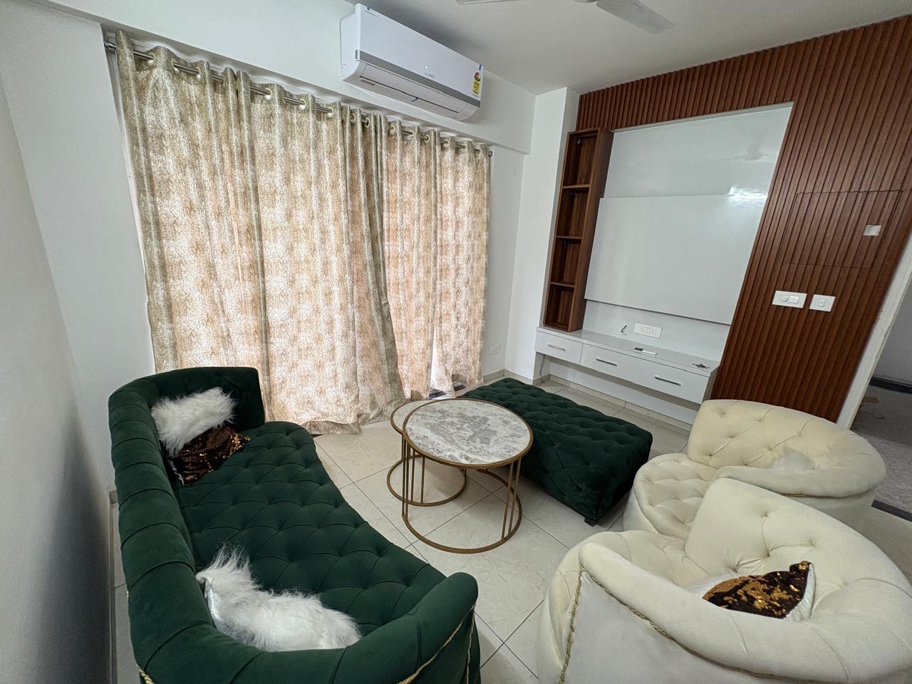 3 BHK + Servant Room 2250 Sq.Ft. Apartment in Sushma Valencia