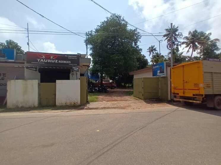 Exterior View, cheranalloor Commercial Warehouse 2330 Sq.Ft. In Cheranalloor Kochi 9137693