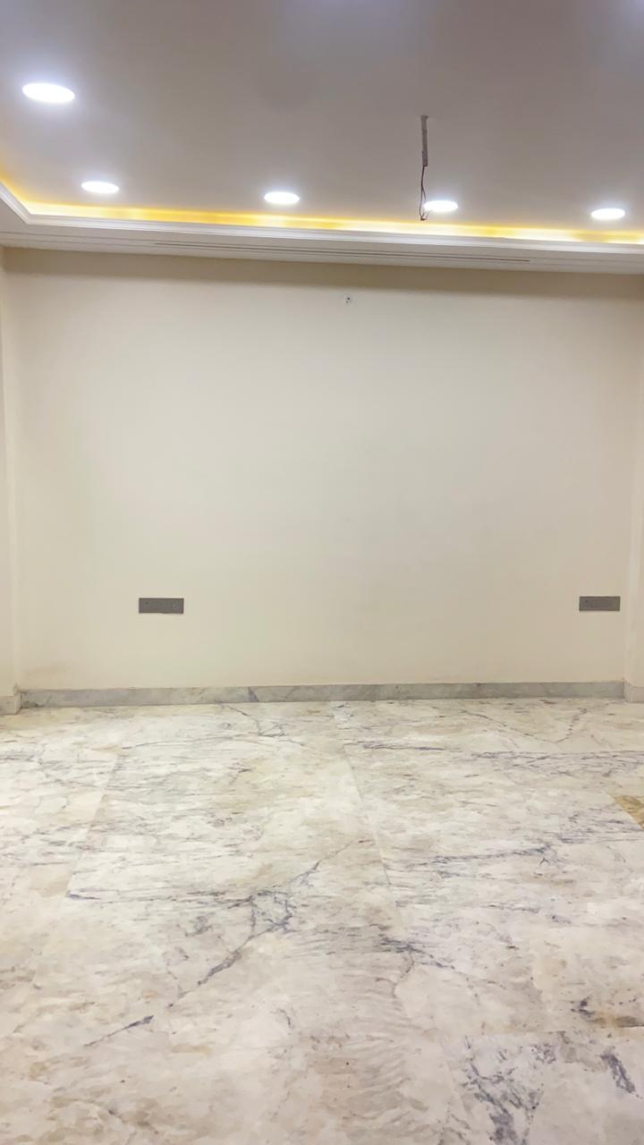 3 BHK Builder Floor For Sale in Rohini Sector 11