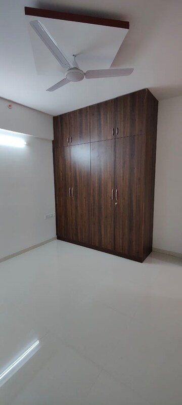 Room in 3 BHK Apartment at DS Max Skycity, Thanisandra – for Rent
