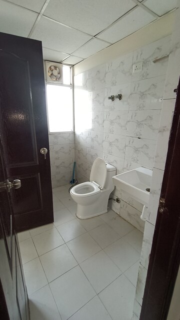 Bathroom in 3 BHK Apartment at Sethi Max Royal, Sector 76 – for Rent