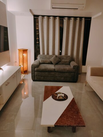 2 BHK Apartment For Rent in Prem Tower, Goregaon West