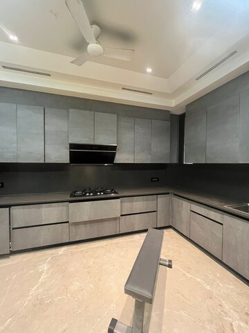 Kitchen in 3 BHK Builder Floor at Sector 56 – for Rent