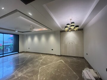 3 BHK Builder Floor For Rent in Sector 56