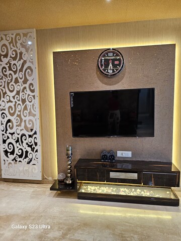 Furnished Amenities in 4 BHK Apartment at Imperial Heights Goregaon West, Goregaon West – for Rent