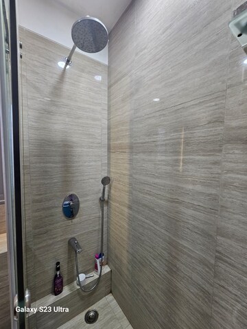 Bathroom in 4 BHK Apartment at Imperial Heights Goregaon West, Goregaon West – for Rent