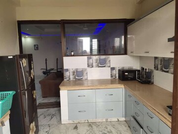 Kitchen in 3 BHK Builder Floor at Sector 43 – for Rent