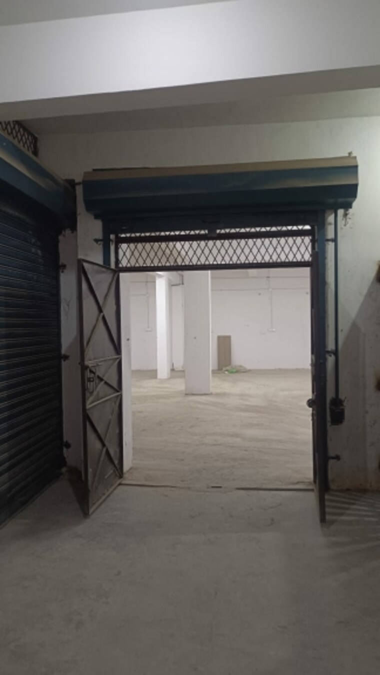 Entrance, makanpur Commercial Warehouse 2000 Sq.Ft. In Makanpur Ghaziabad 9137818