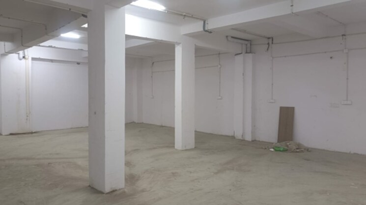 undefined, makanpur Commercial Warehouse 2000 Sq.Ft. In Makanpur Ghaziabad 9137818