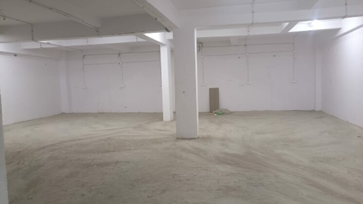 Room, makanpur Commercial Warehouse 2000 Sq.Ft. In Makanpur Ghaziabad 9137818