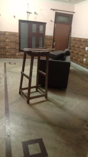 3 BHK Builder Floor For Rent in C Block Lohia Nagar