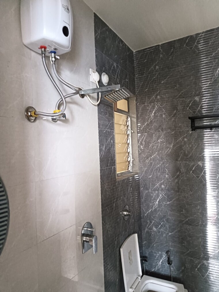 Bathroom, neelkanth-alpine 1 Bedroom 335 Sq.Ft. Apartment In Ghansoli Navi Mumbai 9137836