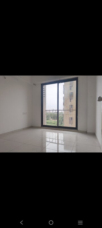Room in 3 BHK Apartment at Sanvicasa Sparsh, South Bopal – for Rent