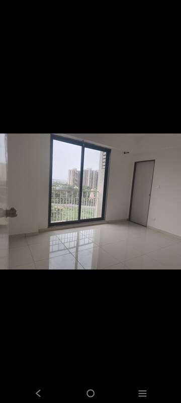 Room in 3 BHK Apartment at Sanvicasa Sparsh, South Bopal – for Rent