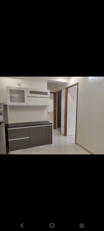 Room in 3 BHK Apartment at Gala Luxuria, South Bopal – for Rent