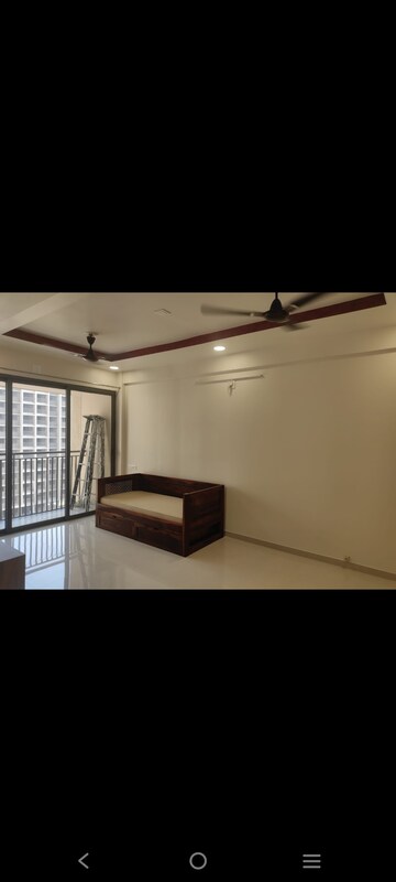 Room in 3 BHK Apartment at Gala Luxuria, South Bopal – for Rent