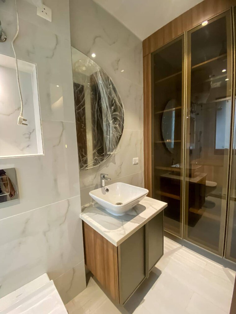 Bathroom, tulip-yellow 3 Bedroom 1704 Sq.Ft. Apartment In Sector 69 Gurgaon 9137889