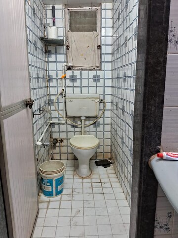 Bathroom in 2 BHK Apartment at Navjivan CHS Chembur, Chembur – for Rent