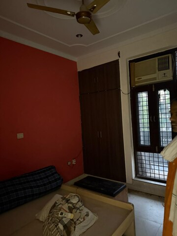 Living Room in 1 BHK Independent House at Sector 36 – for Rent