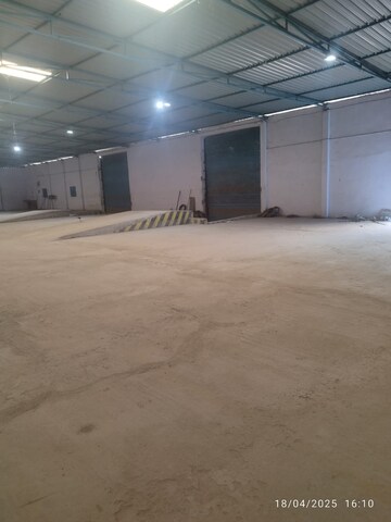  Warehouse For Rent in Mahuli
