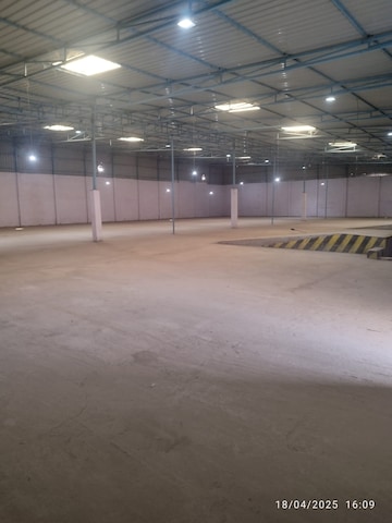 Parking in  Warehouse at Mahuli – for Rent