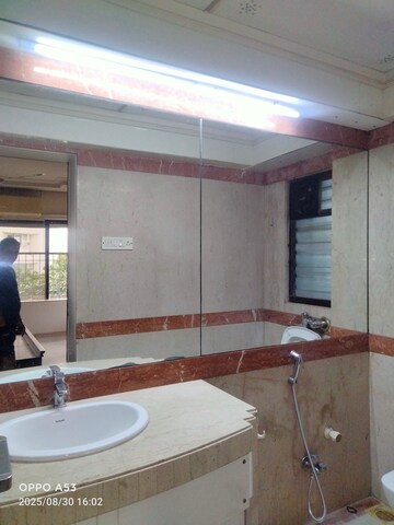 Bathroom in 4 BHK Apartment at Madhukunj Apartment Prabhadevi, Prabhadevi – for Rent