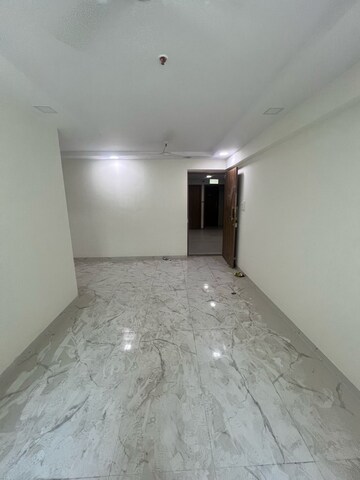 Room in 2 BHK Apartment at Shree Kaveri Heights, Ghatkopar East – for Rent