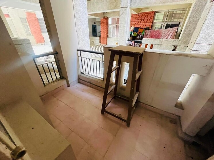 Balcony, vasant kunj 1 Bedroom 700 Sq.Ft. Apartment In Vasant Kunj Delhi 9138045