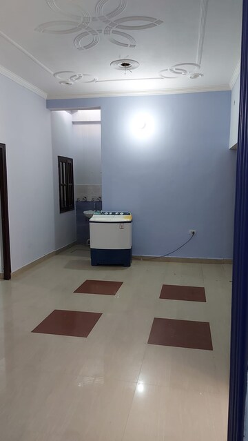 Room in 2 BHK Independent House at Indira Nagar – for Rent