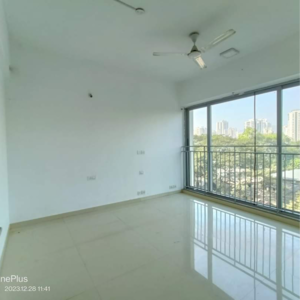 Room in 2 BHK Apartment at Kalpataru Parkcity Sunrise, Dhokali – for Sale
