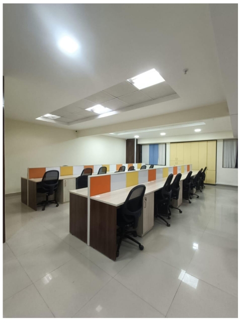 Office Space For Rent in Commercial Complex 