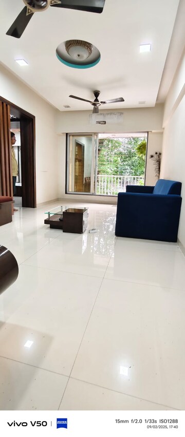 Team Area in 1 BHK Apartment at Mhatre Royal CHS, Dahisar West – for Rent