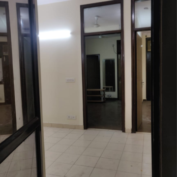 Living Room in 2 BHK Builder Floor at Saket – for Rent